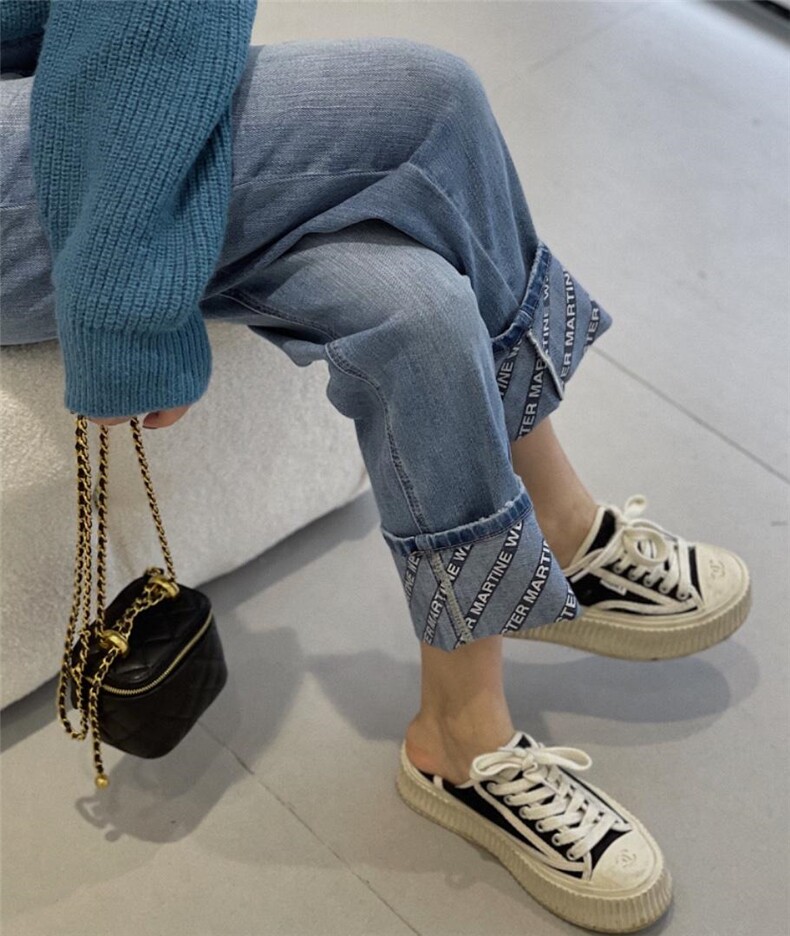 翻边字母直筒牛仔裤，女装牛仔裤，朵朵鱼