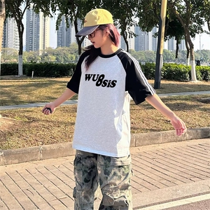 抖音得物品质二开240克宽松纯棉美式潮牌插肩三杠织带短袖T恤图片