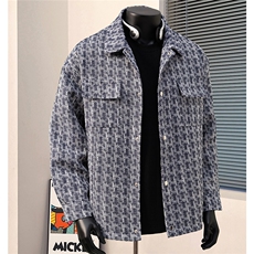 藏青色