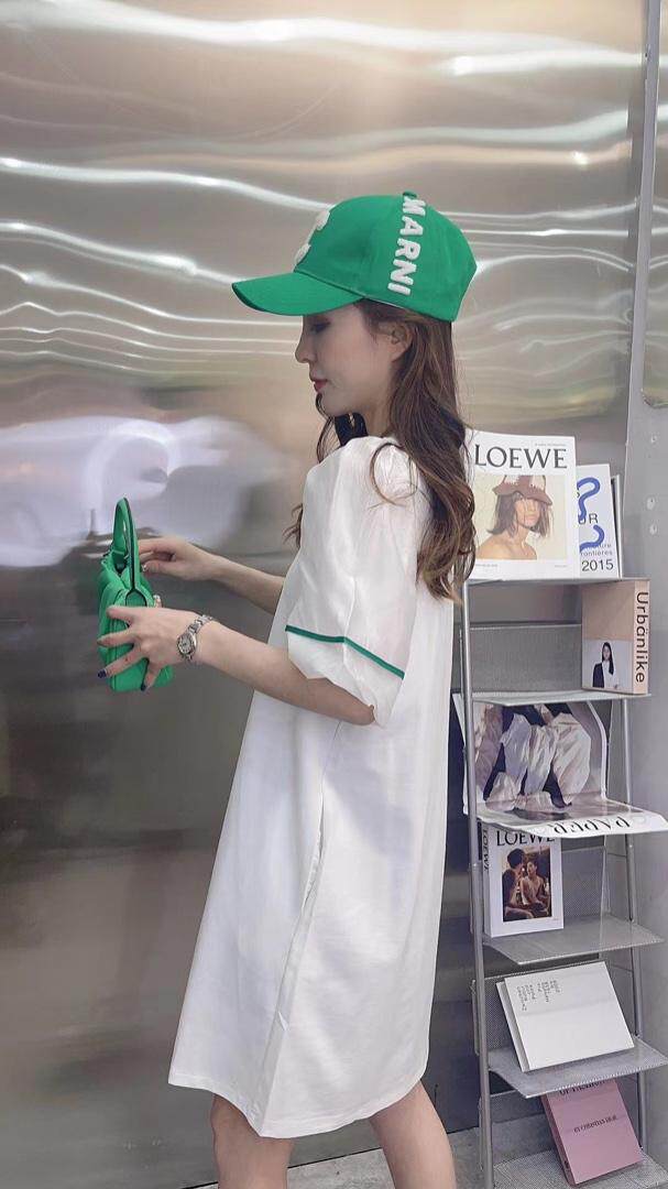 夏季新款十字绣米奇时尚连衣裙，女装连衣裙，蕃米莉