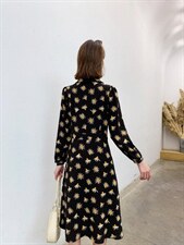 秋冬新款翻领花色图案印花连衣裙，女装连衣裙，荷塘月色