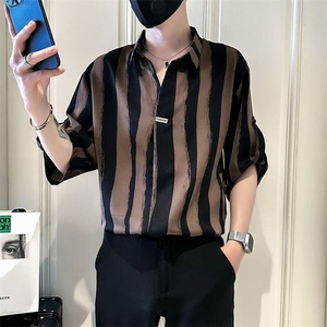2025夏季新款男潮牌条纹翻领短袖衬衫时尚痞帅高级感休闲宽松图片