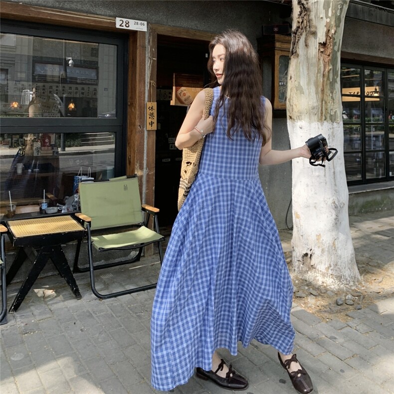 法式设计感格纹无袖连衣裙2025年夏季新款宽松显瘦减龄休闲长裙女,女装连衣裙,2C159
