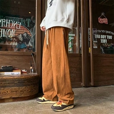 深棕色