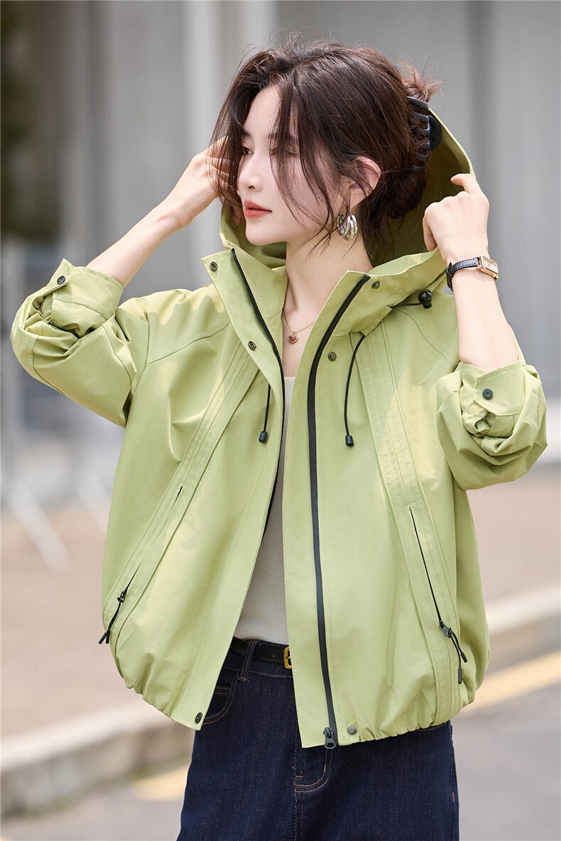 休闲短款连帽风衣外套女春秋款2025新款小个子高级感时尚夹克上衣,女装短外套,丽影随形