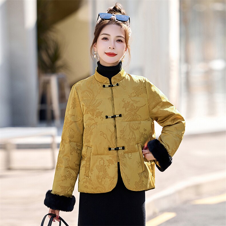 新中式G风羽绒服女2025冬季新款小个子今年流行妈妈洋气盘扣外套,女装羽绒服,衣之秀
