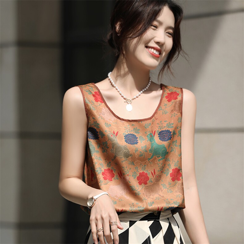 复古圆领国风缎面印花吊带背心女夏季新中式宽松内搭无袖真丝小衫，女装背心吊带，朝贺羊绒