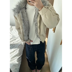 卡其色
