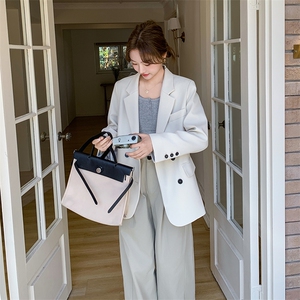 白色西装外套女设计感小众2025春季新款西服女可盐可甜休闲小西装,女装西装,秋水欣儿