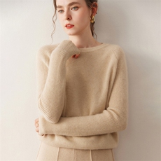 2025年秋季新款纯色圆领针织开衫时尚百搭休闲风，女装针织衫/毛衣，广悦羊绒