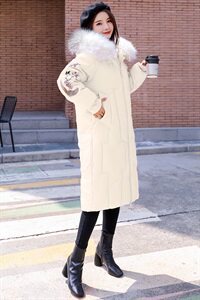 羽绒棉服时尚潮流舒适气质2020年冬季中长款优雅刺绣保暖棉服图片