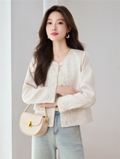 小香风重工蕾丝拼接外套女2026秋季新款减龄气质百搭圆领西装上衣，女装短外套，木橙西子