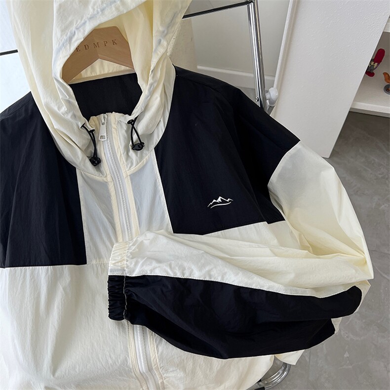 23美式高街撞色拼接连帽防晒衣平铺宽松外套潮D272P68,男装防晒衣,电商A335-1（原A458）