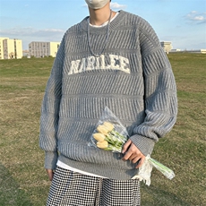 灰色