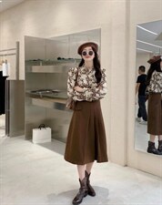 秋装缎面衬衣?火爆半裙，女装半身裙，蘑菇扣