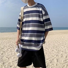 深蓝色