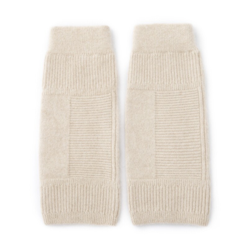 2025年秋季新款百搭女士中筒加厚保暖护腿，袜子，窄众羊绒