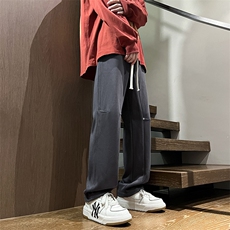 深灰色