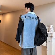 蓝色
