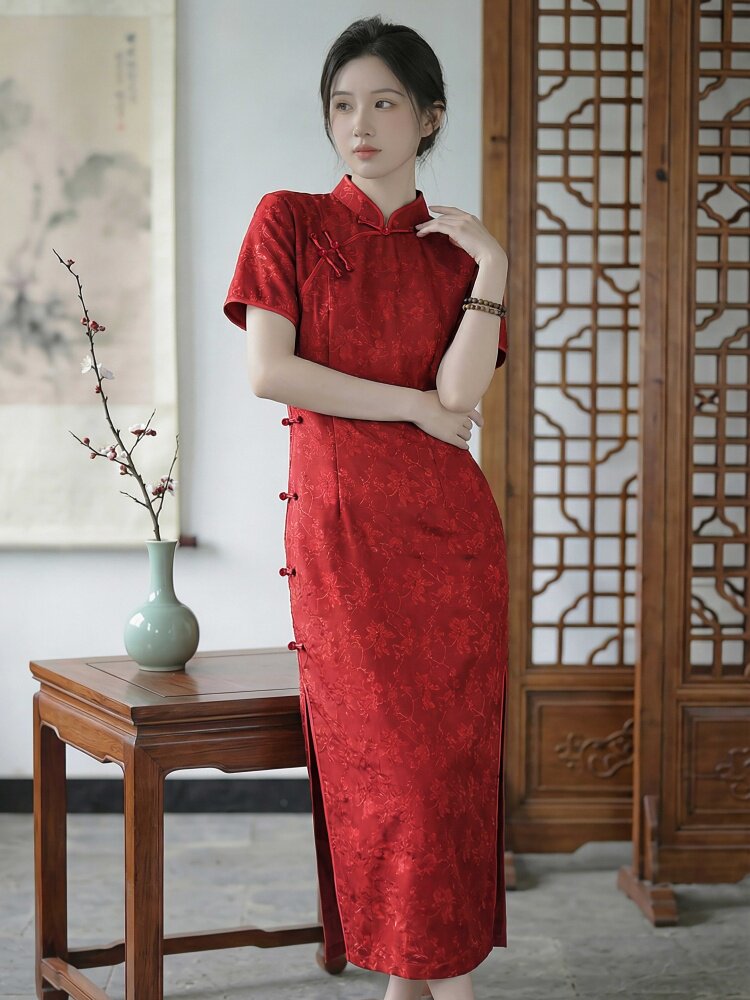 2026年夏季气质时尚修身显瘦民族风旗袍中长裙,女装汉服/婚纱/旗袍/礼服,媚琳依坊