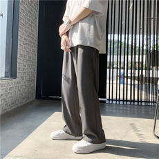 灰色