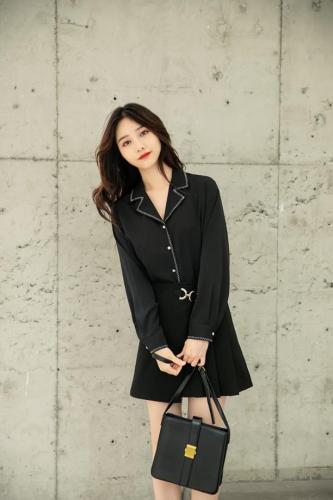 翻领绣花明线春款小衫,女装,咔绣