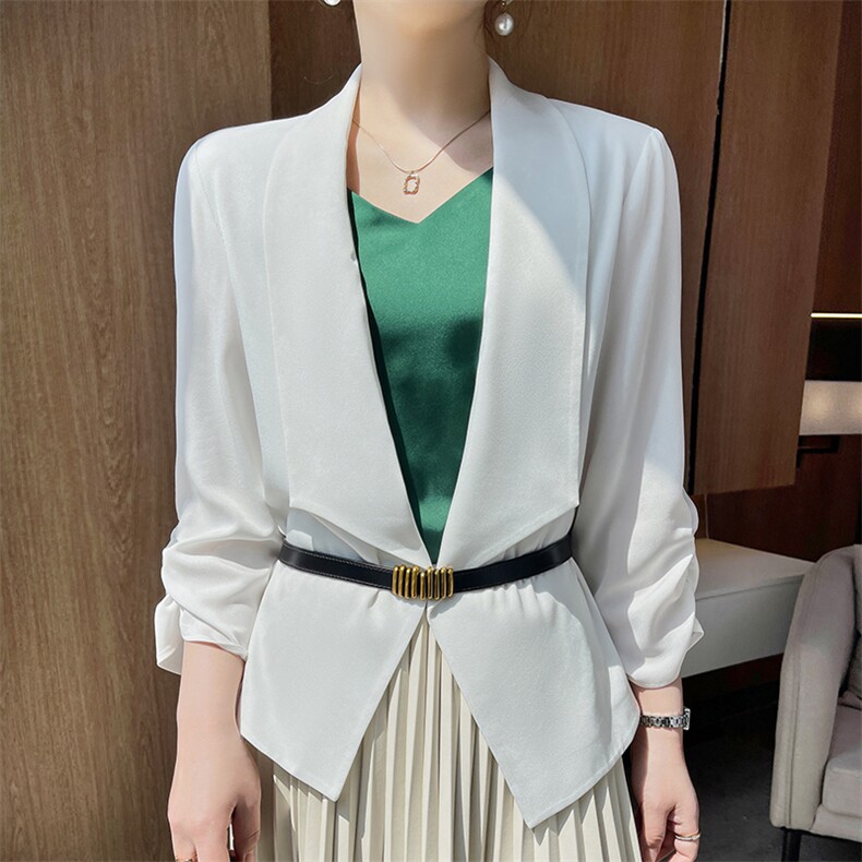 醋酸缎面白色小西装外套女夏薄款小格子休闲设计感小众七分袖西服，女装西装，朝贺羊绒
