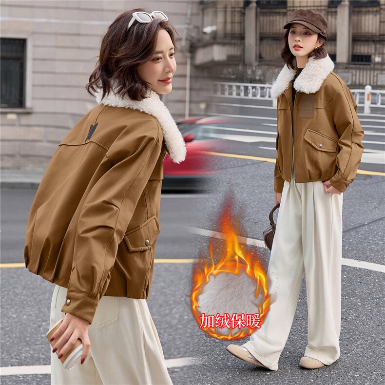 【大量现货】短款外套女2025秋冬新款小个子巨好看的加绒加厚羊羔毛翻领派克服,女装棉衣/棉服,依路服饰