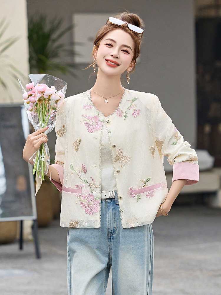 小香风气质轻奢刺绣外套女2026新款春夏薄款防晒蕾丝开衫上衣,女装短外套,艾仟回(原伊仟回)