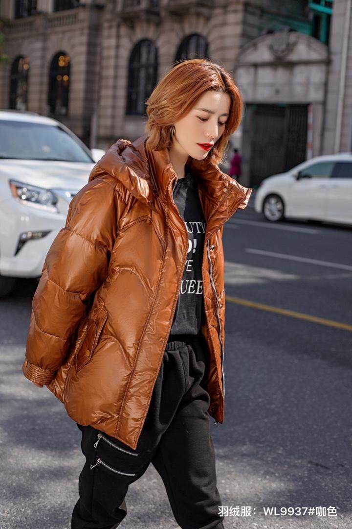 2021款冬季新品韩版时尚潮流短款羽绒服现货供应，女装羽绒服，婉伦