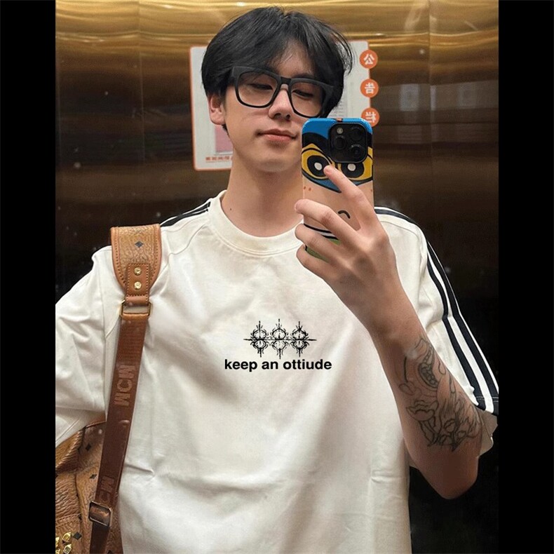 抖音得物高品质二开240克宽松纯棉美式潮牌三条杠织带短袖T恤，男装T恤，电商A486