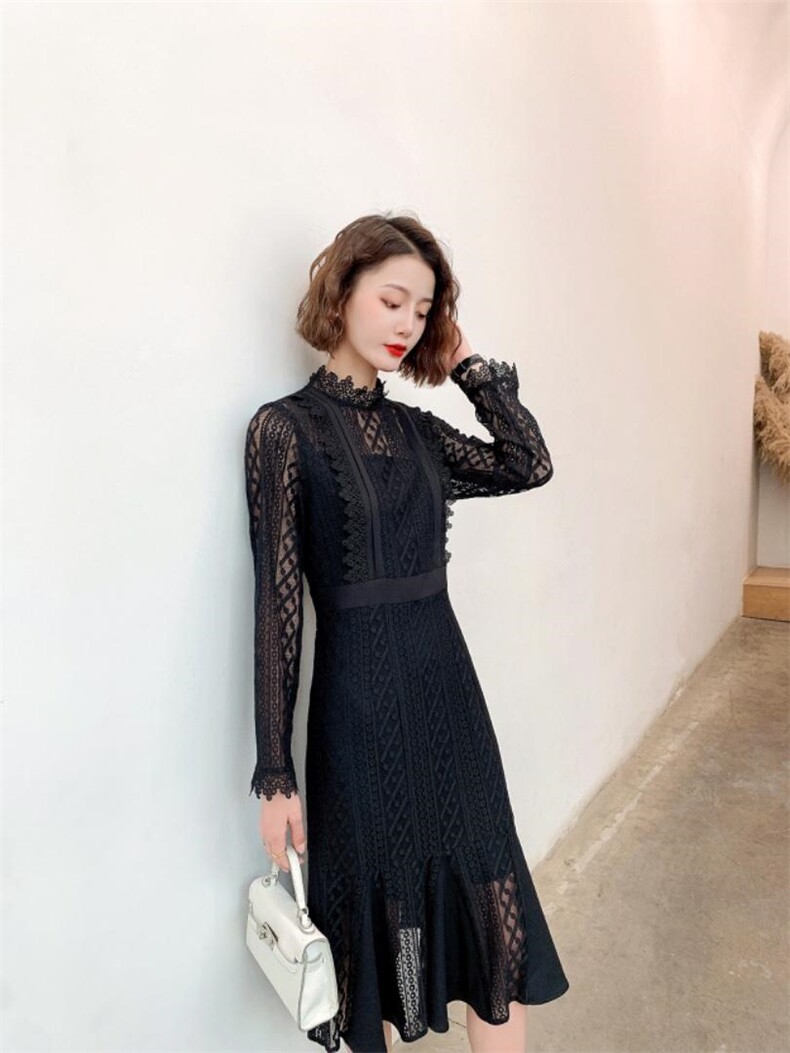 秋冬新款百搭中长款高领蕾丝连衣裙，女装连衣裙，荷塘月色