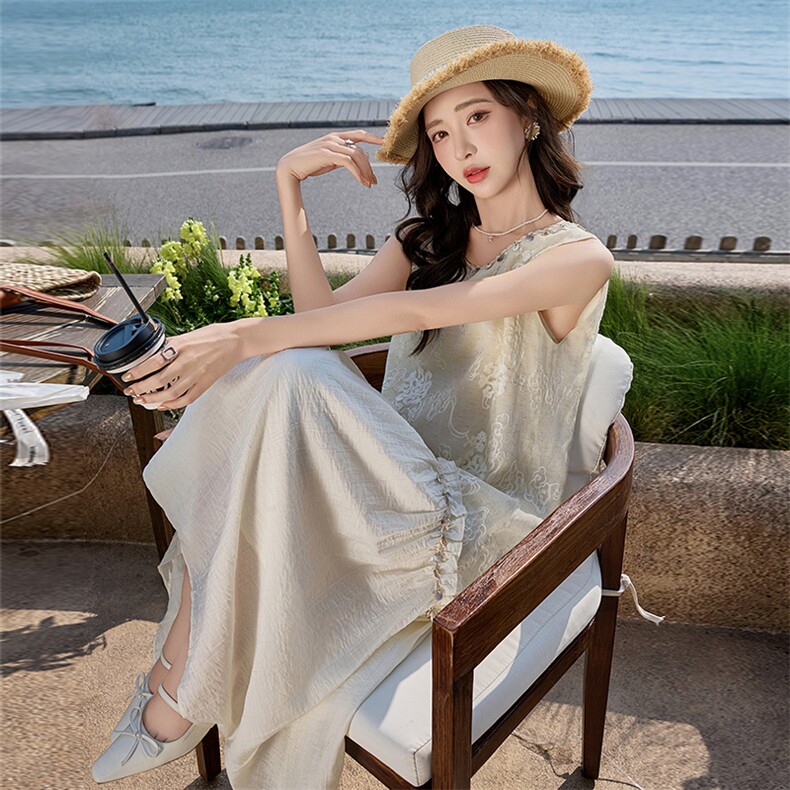 波西米亚度假风连衣裙女2025夏季新款设计感蕾丝镂空假两件背心裙,女装连衣裙,美拉德工厂直营店