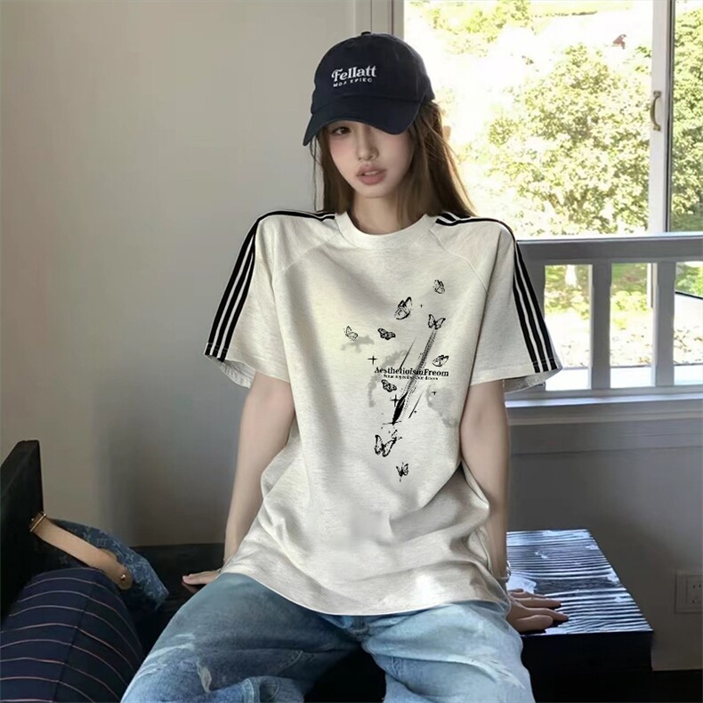 抖音得物品质二开240克宽松纯棉美式潮牌印花三条杠中性风短袖T恤,男装T恤,电商A486