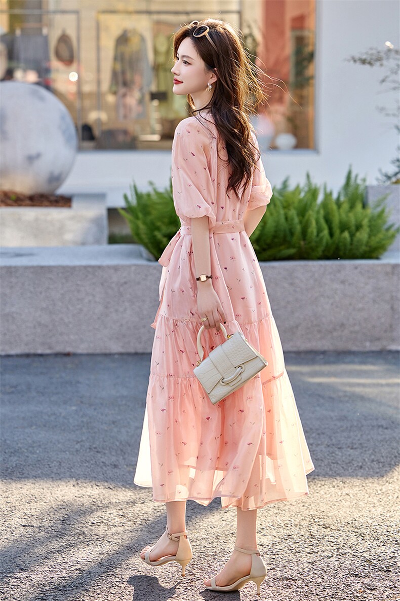 2025新款超好看青春通勤修身连衣裙,女装连衣裙,丽莎妳雅