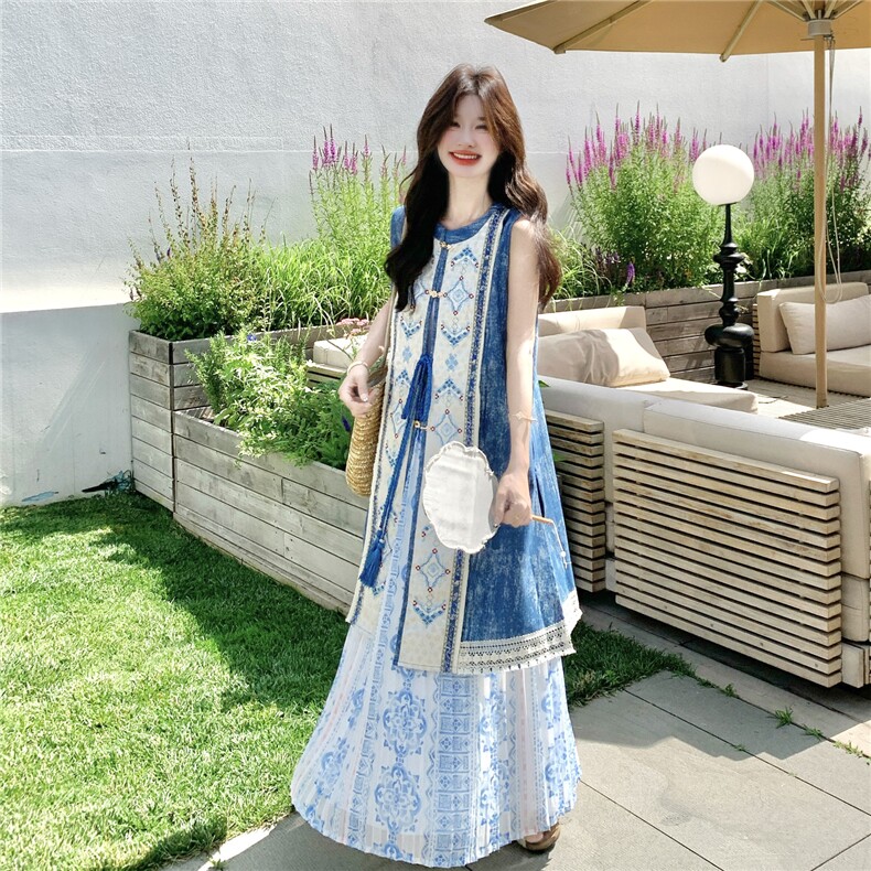 轻国风复古刺绣套装女2025夏新款小众设计感拼色马甲半身裙两件套,女装套装/套裙,2C133