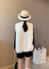 超逸世家4217冬季新款皮毛一体马甲，女装马甲，超逸世家