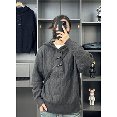 灰色