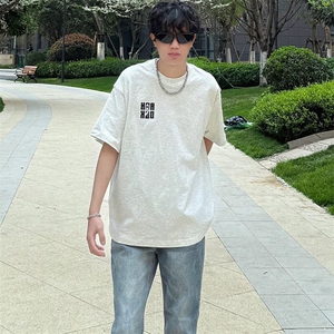 万针全刺绣工艺抖音得物高品质260克重磅纯棉双纱美式高街短袖T恤图片