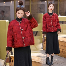 现货现货现货2025年冬季新中式G风羽绒服，女装羽绒服，伊仟回