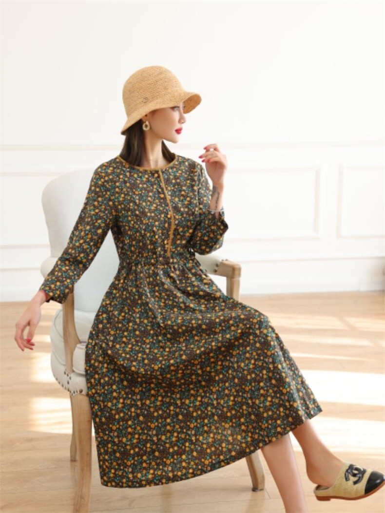 现货春款花边撞色连衣裙，女装连衣裙，卓儿衣人