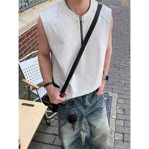 黑色铆钉半拉链背心男夏季健身运动显肌肉坎肩高级感痞帅无袖t恤图片