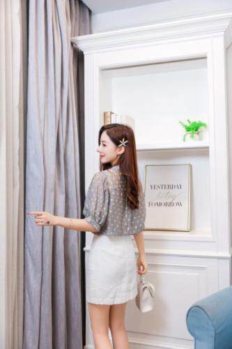 【现货】点点小衫，女装，茗依街