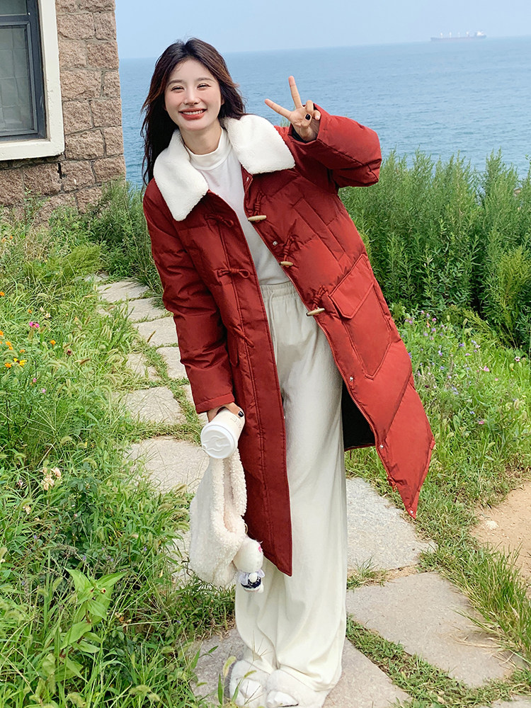 新年红色羊羔毛翻领羽绒棉服女冬季2024新款学院风牛角扣棉衣棉袄,女装棉衣/棉服,C位