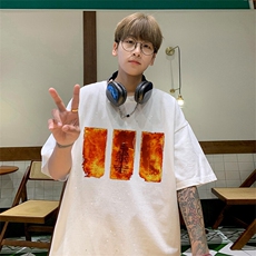 白色
