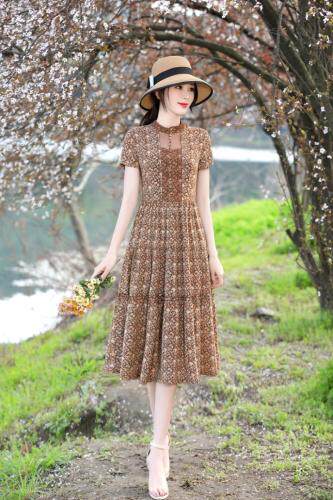 现货，夏季复古改良碎花连衣裙，女装连衣裙，金典明美