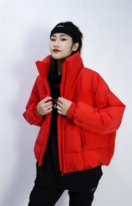 羽绒服热销中图片