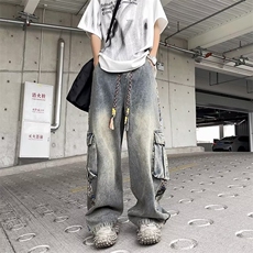 蓝色