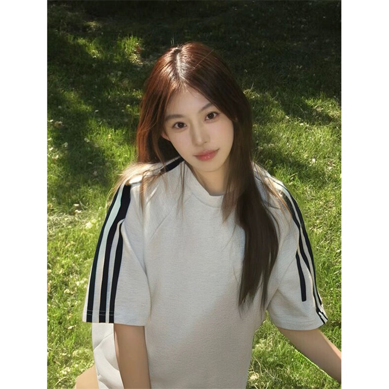 抖音得物品质二开240克宽松纯棉美式潮牌印花三条杠中性风短袖T恤,男装T恤,电商A486-1