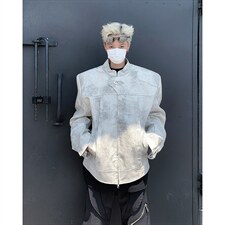 白色